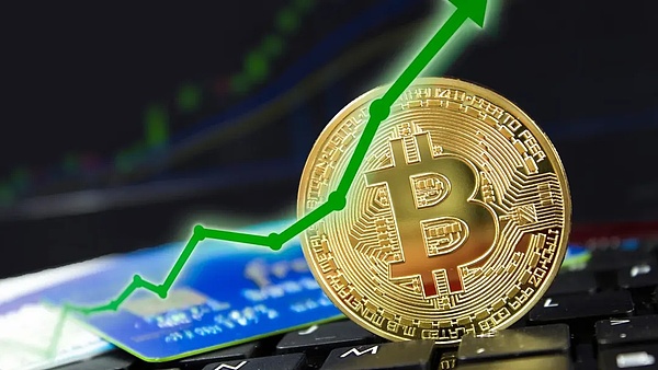 比特币多单大丰收！700点利润轻松入袋