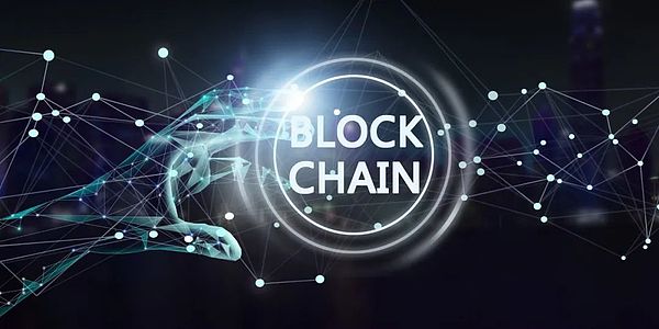 加密市场的财富密码：从比特币到山寨币的华丽转身