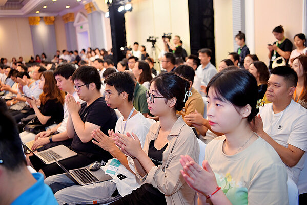 深度解析：链游新贵Antmons如何掀起市场热潮